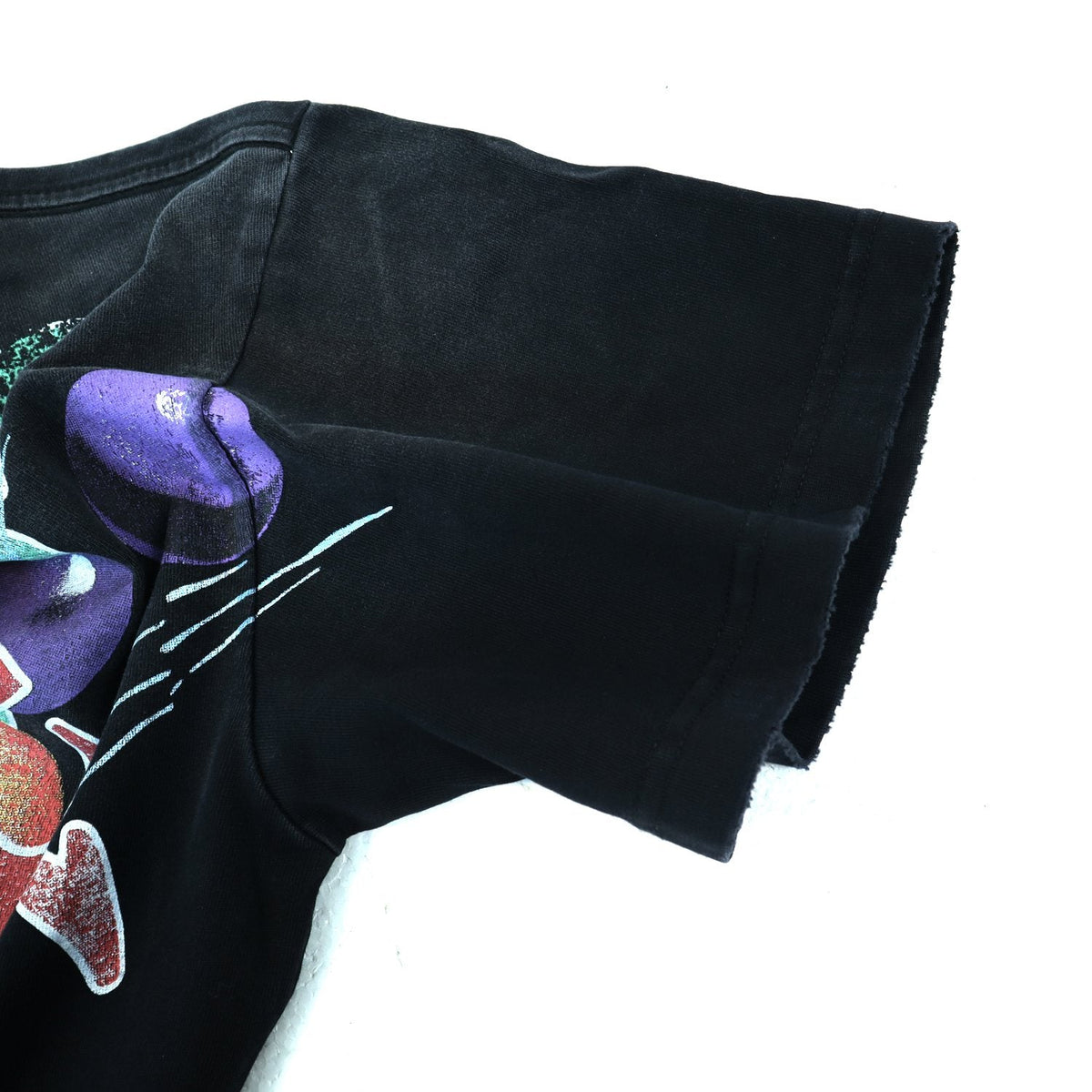 Valley Dreams Planet Swirl Graphic T-Shirt — detail